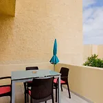 Costa Adeje Cortijo 1-8 * Playa de las Americas (Tenerife)